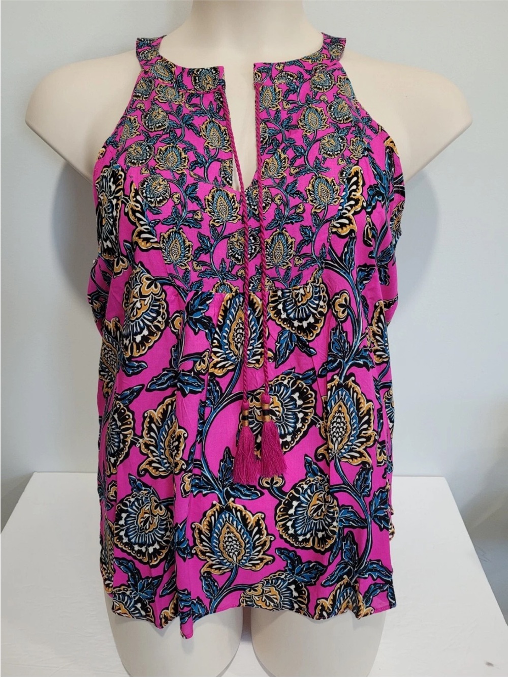 Rose & Olive Pink Floral Halter Tank with Tassel Tie Medium